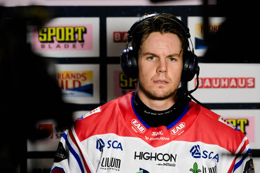 Timrås Filip Hållander deppar
