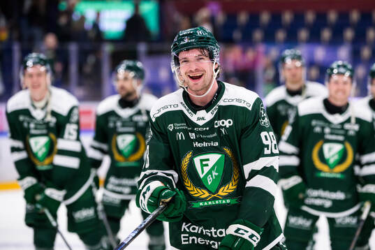 Färjestads Marian Studenic jublar