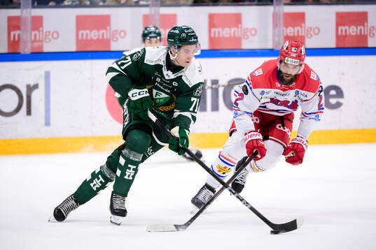 Färjestads Viktor Lodin och Timrås Per Svensson