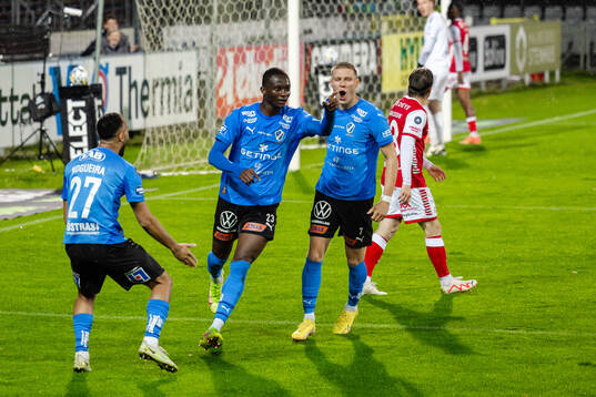 Halmstads Yannick Agnero jublar