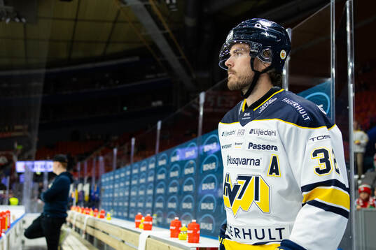 HV71s Oscar Engsund