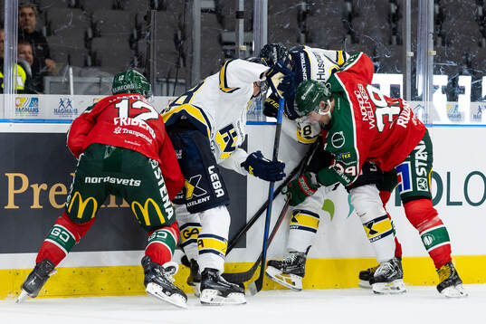Frölundas Max Friberg och Mikael Ruohomaa