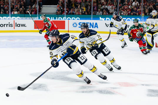 HV71s Oskar Stål-Lyrenäs