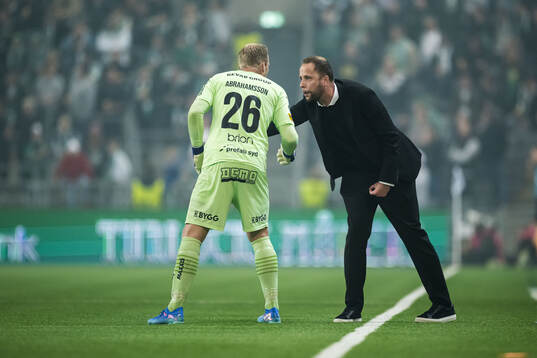 Häckens målvakt Peter Abrahamsson och tränare Joop