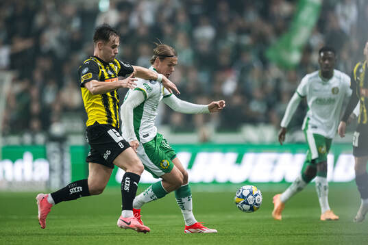 Hammarbys Markus Karlsson och Häckens Lars Olden Larsen