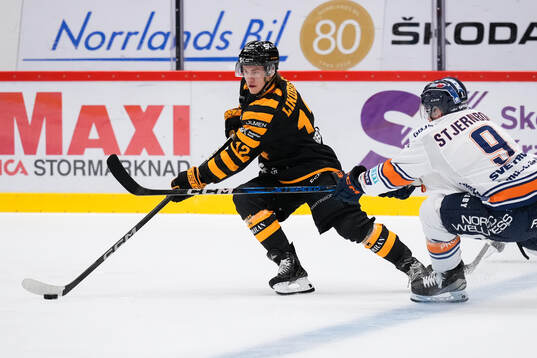 Skellefteås Valter Lindberg och Växjös Victor Stjernborg