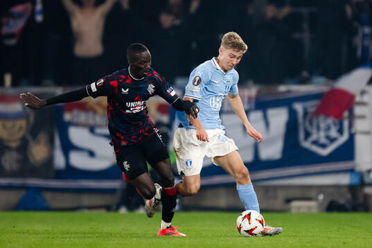 Mohamed Diomande of Rangers and Hugo Bolin of Malmö FF