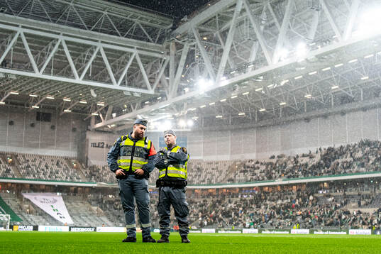 Ordningsvakter på Tele2 Arena