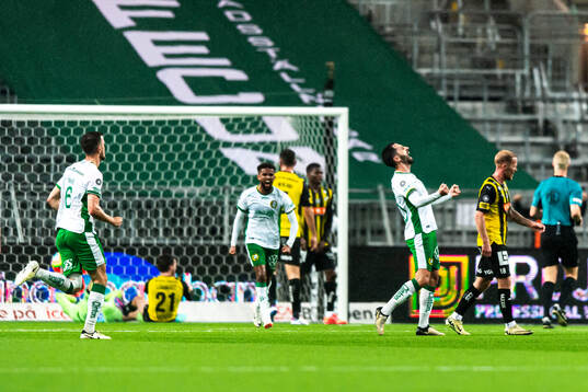 Hammarbys Nahir Besara jublar