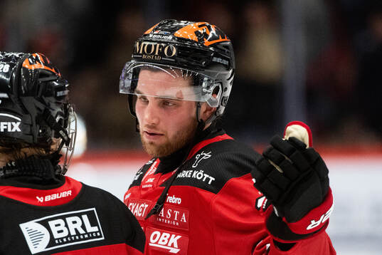 Örebros Luka Radivojevic och Glenn Gustafsson depparunder