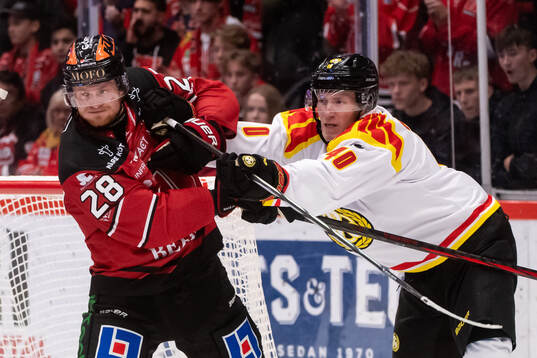 Örebros Linus Arnesson och Brynäs Anton Ohlsson
