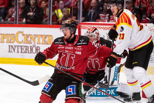Örebros Linus Arnesson och Brynäs Oskar Lindblom