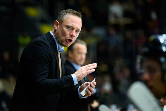 Västerås tränare Karl Helmersson