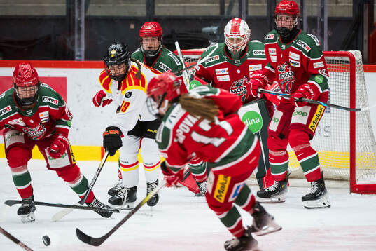 Modos målvakt Andrea Brändli