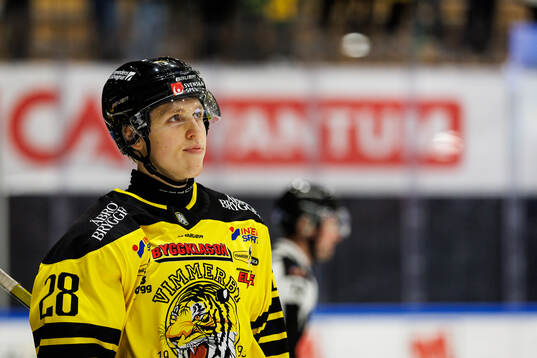 Vimmerbys Isak Hansen deppar
