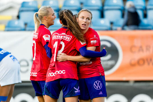 Djurgårdens Mimmi Larsson jublar