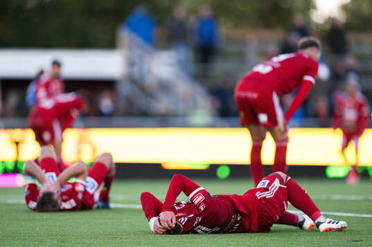 Skövde AIKs spelare deppar