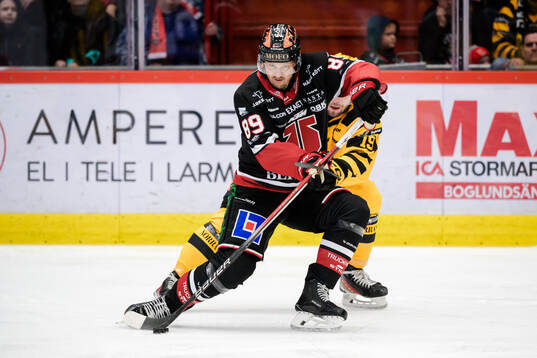 Örebros Patrik Karlkvist och Skellefteås Martins Dzierkals