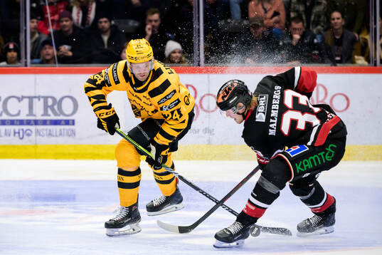 Skellefteås Oscar Lindberg och Örebros Christopher