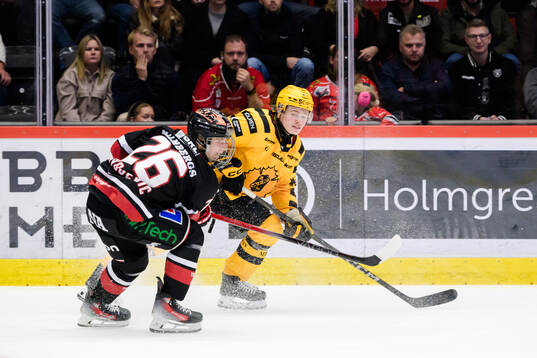 Örebros Luka Radivojevic