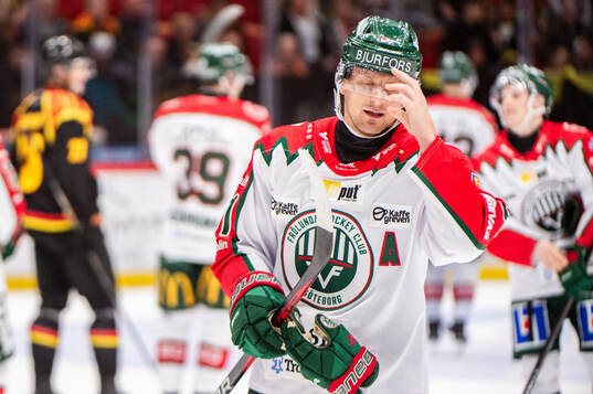 Frölundas Nicklas Lasu deppar