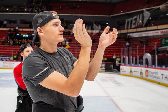 Brynäs Oskar Lindblom jublar