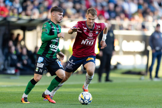 Varbergs Isak Bjerkebo och Örgrytes Christoffer Styffe