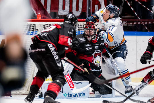 Malmö Redhawks målvakt Daniel Marmenlind och Växjös