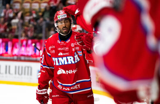 Timrås Jeremy Boyce-Rotevall jublar