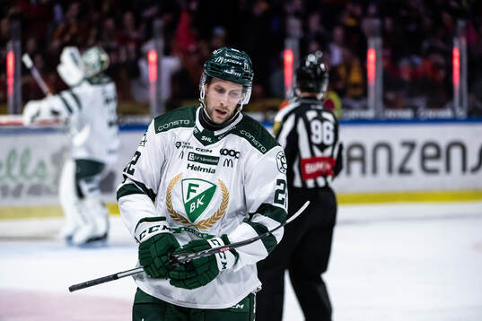 Färjestads Per Åslund deppar