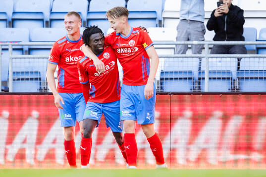 Helsingborgs Benjamin Acquah jublar