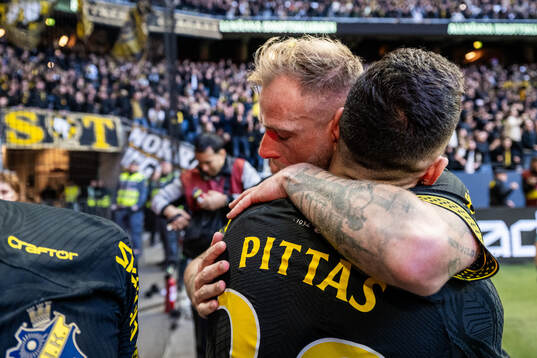 AIKs John Guidetti jublar