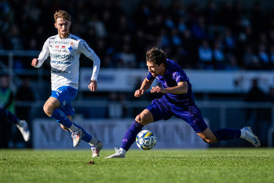 Värnamos Carl Johansson och Djurgårdens Gustav Wikheim