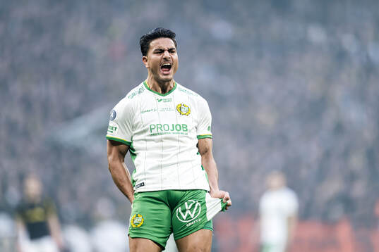 Hammarbys Jusef Erabi reagerar