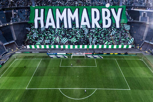 Hammarbys supportrar med tifo