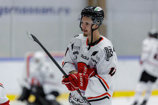 Vita Hästens Eric Andersson-Junestav