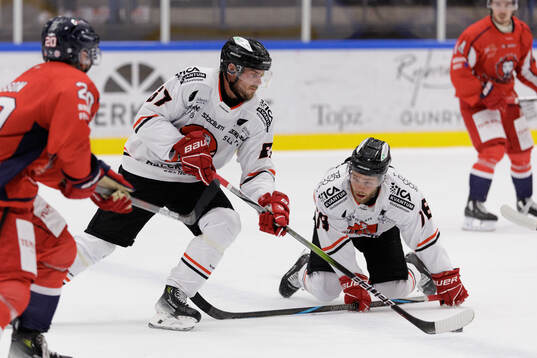 under ishockeymatchen i Hockeytvåan Södra A mellan