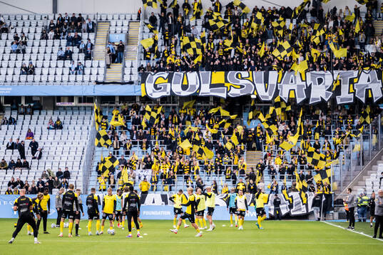 Mjällbys spelare och supportrar