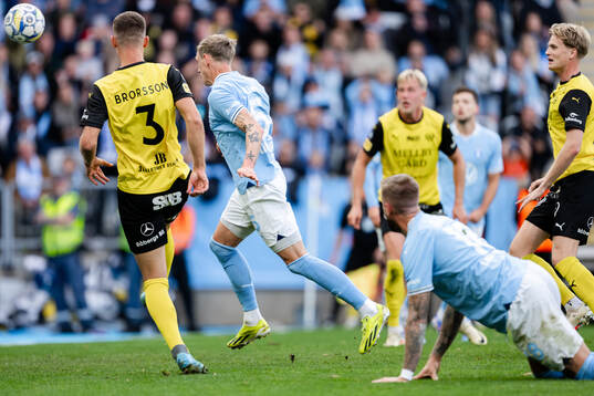 Malmö FFs Søren Rieks för 1-0