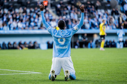 Malmö FFs Isaac Kiese Thelin jublar