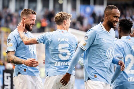 Malmö FFs Pontus Jansson jublar med Søren Rieks