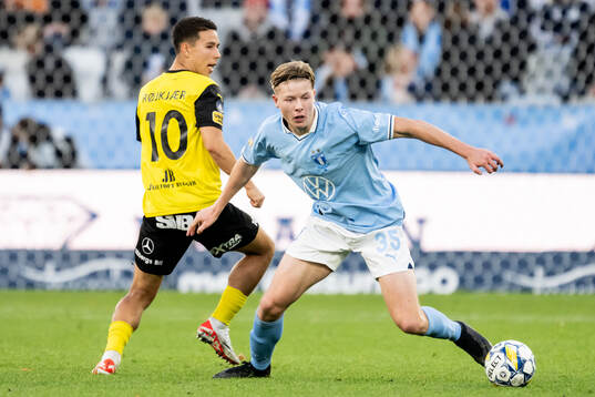 Mjällbys Nicklas Røjkjær och Malmö FFs Nils