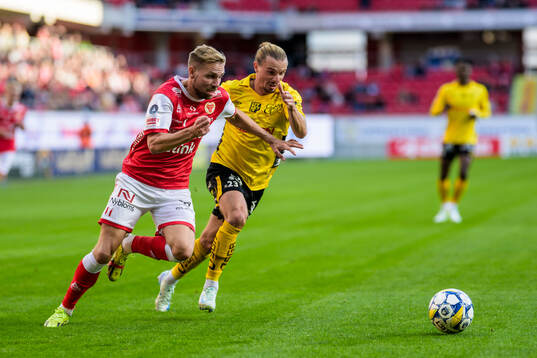 Kalmars Jonathan Ring och Elfsborgs Niklas Hult