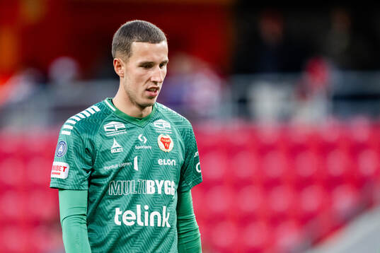 Kalmars målvakt Samuel Brolin deppar