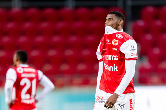 Kalmars Vince Osuji deppar