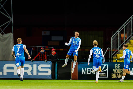 Och under fotbollsmatchen i Superettan mellan Östersund