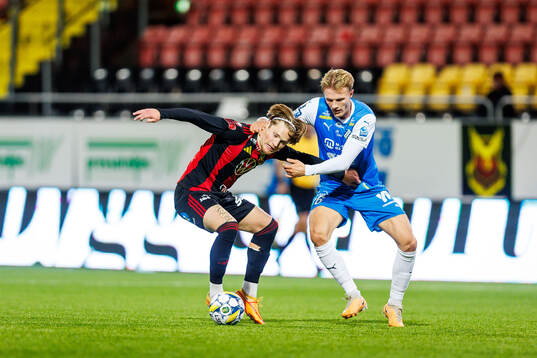 Östersunds Sebastian Karlsson Grach och IK Oddevolds
