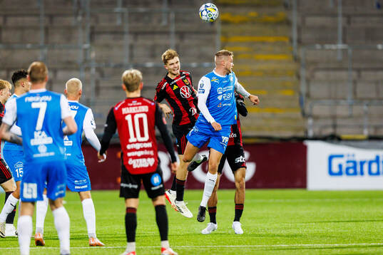 Östersunds Jakob Hedenquist och IK Oddevolds Olle Kjellman