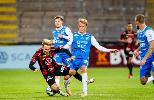 Östersunds Simon Marklund och IK Oddevolds Gabriel Sandberg