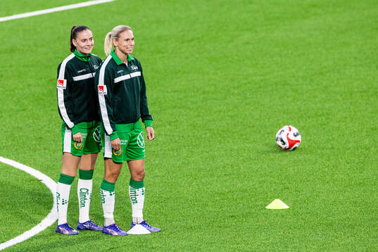Hammarbys Smilla Vallotto och Jonna Andersson